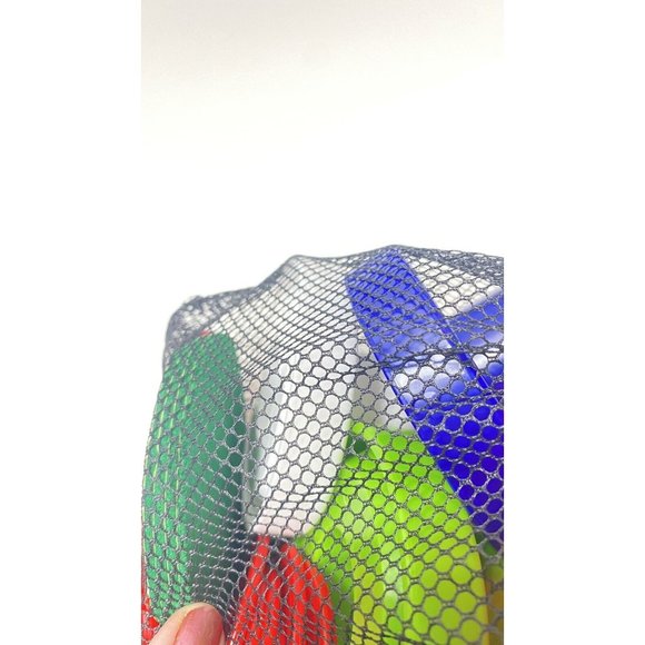 Air Hockey Paddles/Pushers & Pucks For Air Hockey Table Play New In Bag - Picture 9 of 10